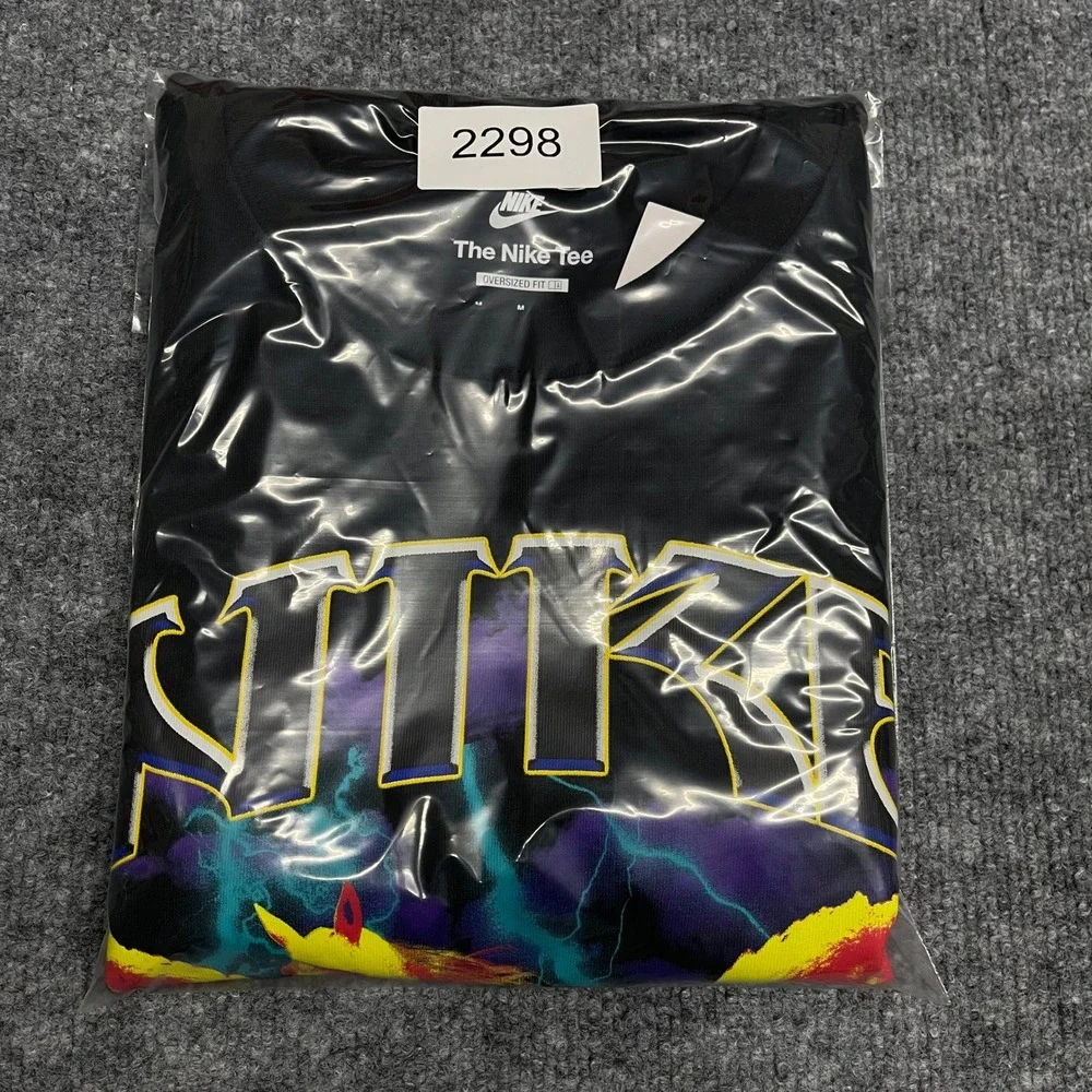 NEW Nike Shirt Mens Medium Black Pegasus Graphic Tee Oversized Fit FJ1089-010